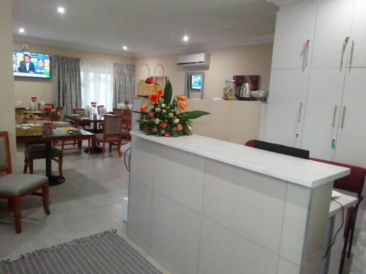 Benoni N12 Hotel Екстер'єр фото